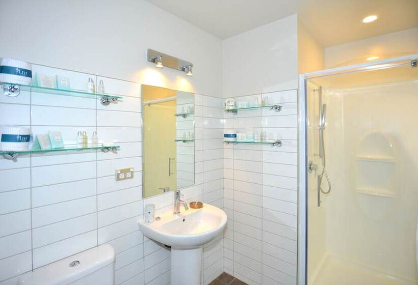 آپارتمان مدیریتی 2 خوابه, Southwark Hotel & Apartments