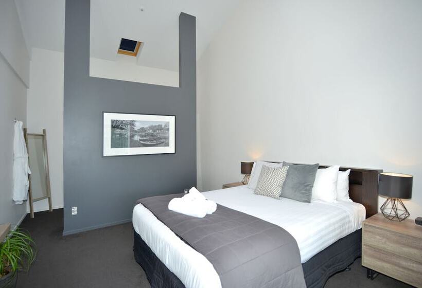 آپارتمان مدیریتی 2 خوابه, Southwark Hotel & Apartments