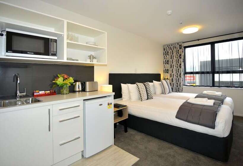 Студия Superior, Southwark Hotel & Apartments