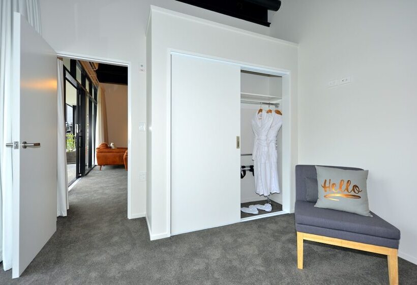 آپارتمان سوپریور 2 خوابه, Southwark Hotel & Apartments