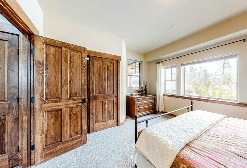 침실 3개 아파트, Fraser Mountain Memories