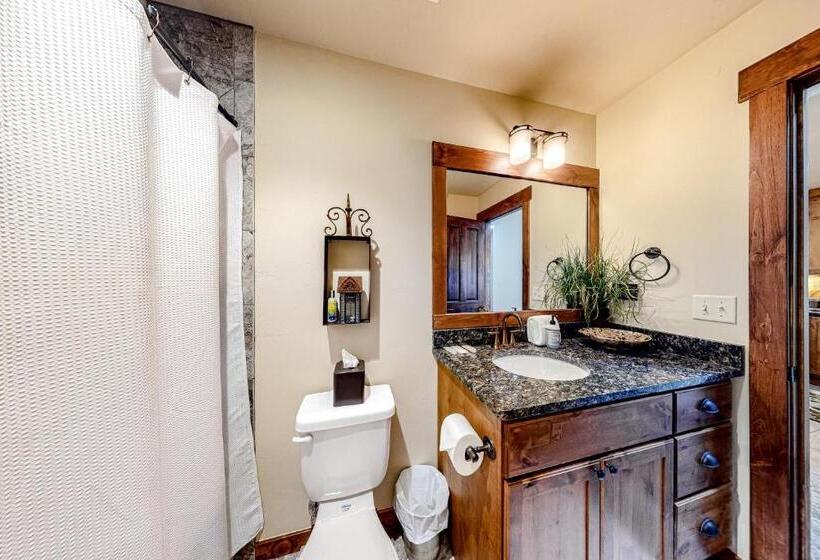 침실 3개 아파트, Fraser Mountain Memories