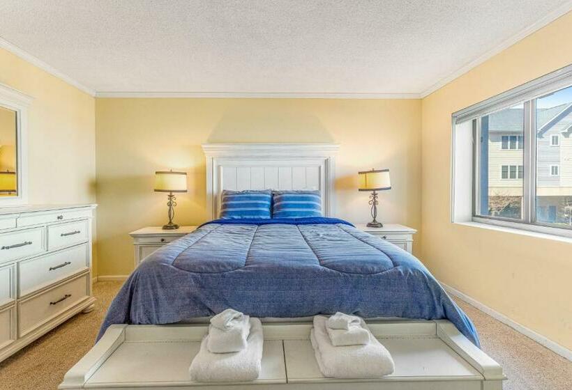 آپارتمان 2 خوابه, Golden Surf