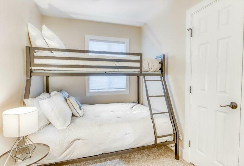 带2个卧室的公寓, Heavenly Hideaway