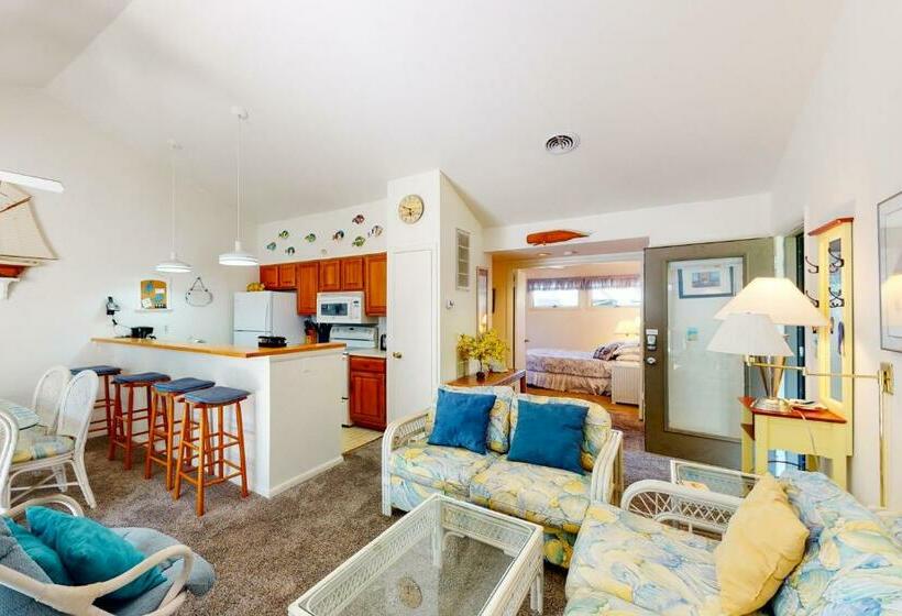 شقة غرفتين, Sea Colony  6301 Private