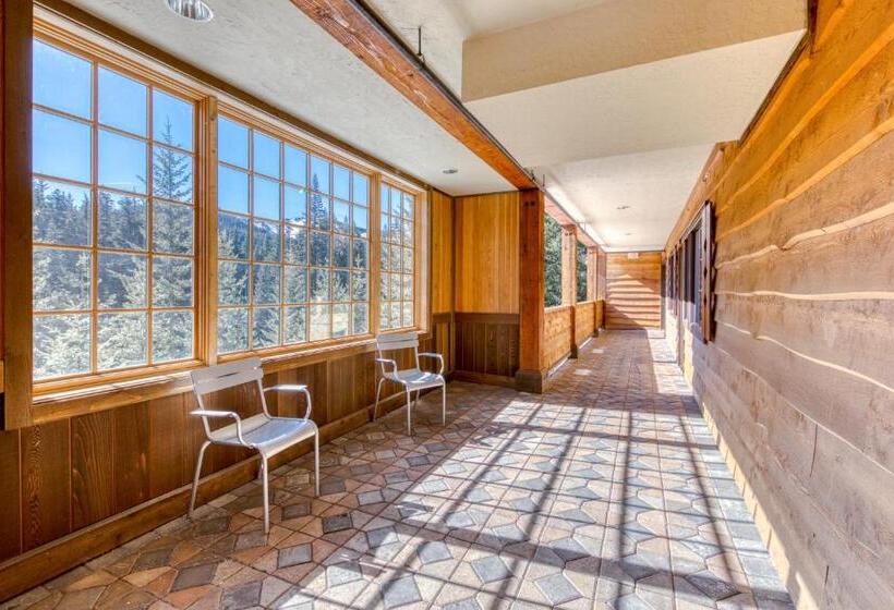 3ベッドルームアパートメント, Grand Lodge South #102