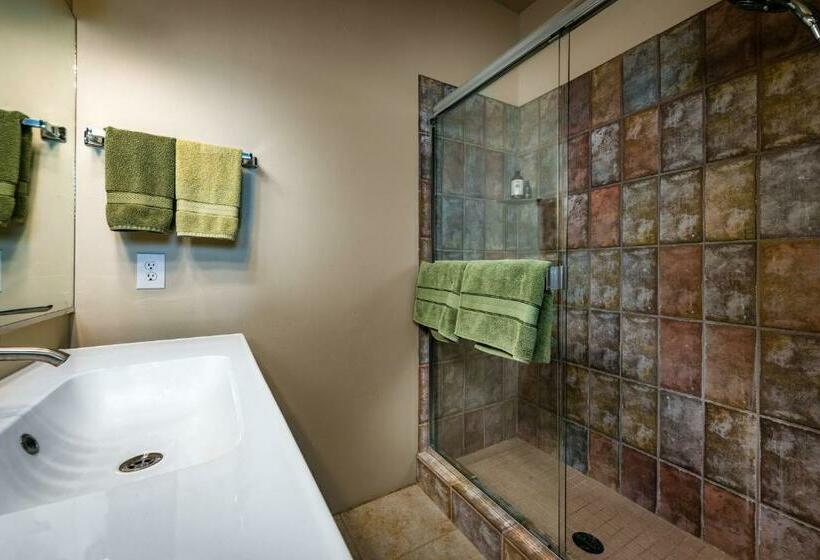 آپارتمان 1 خوابه, Coffee Pot Place