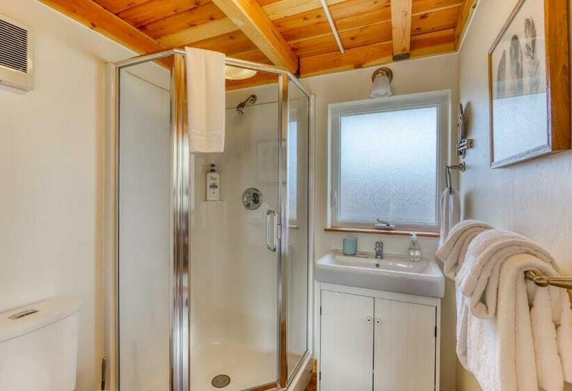 标准工作室, Sequoia Cottage