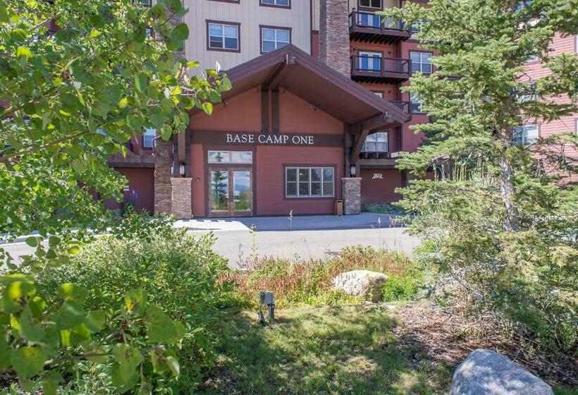 شقة غرفتين, Village Rd 309