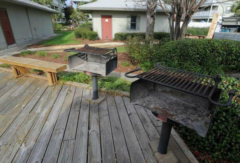 شقة غرفة واحدة, Beachwood Villas 7c