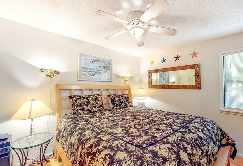 شقة غرفة واحدة, Beachwood Villas 7c