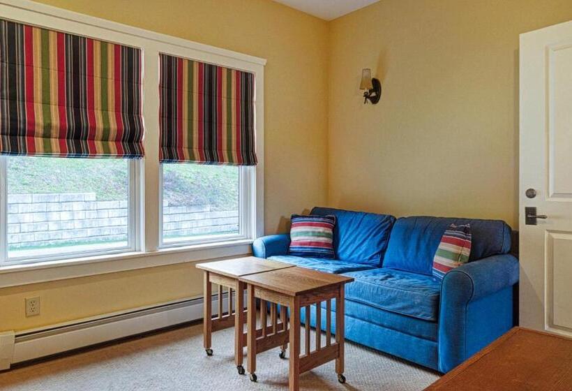 3ベッドルームハウス, Castle Hill Condo