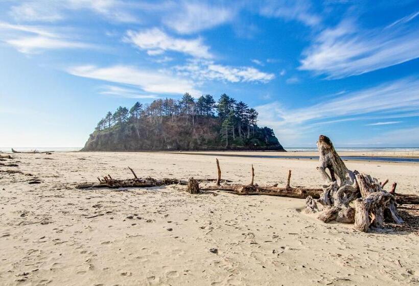 إستوديو قياسى, Neskowin Resort Unit #203