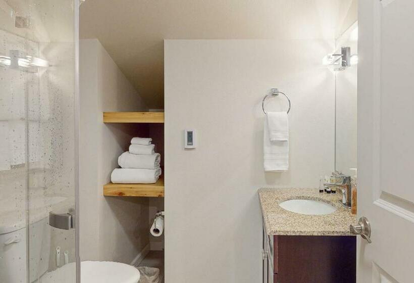 Студия Стандарт, St. Moritz  Apartment