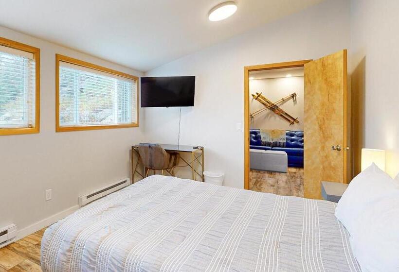 شقة غرفتين, Wildflower C 9 101