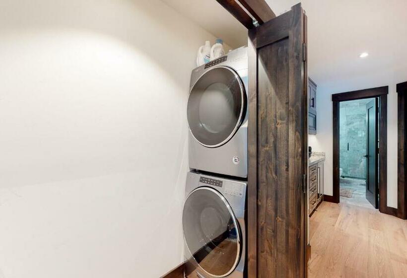 ３ベッドルームアパートメント, Maison De Montagne