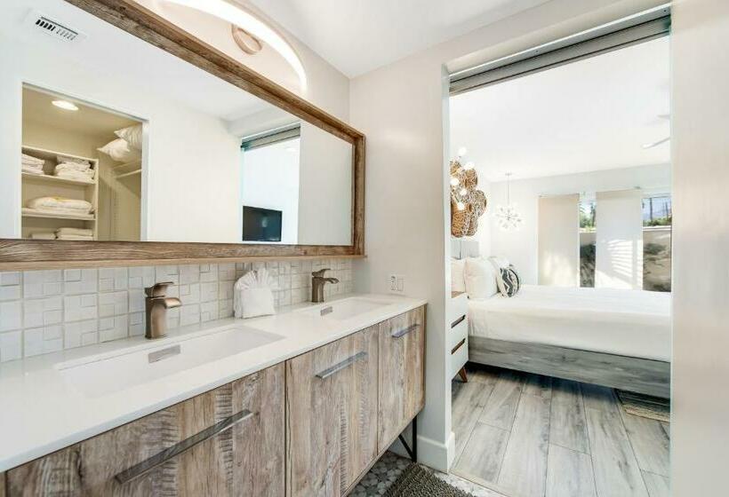 ２ベッドルームアパートメント, Sunshine Serenity