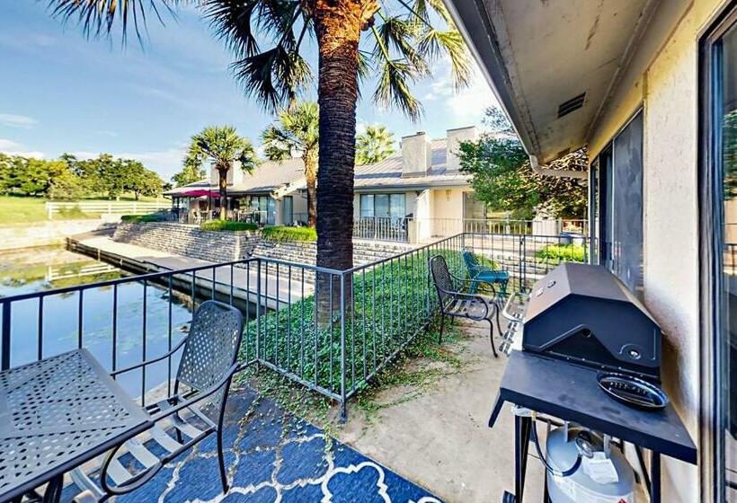 Апартаменты 2 Спальни, The Landing #18