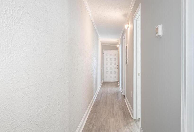 Апартаменты 2 Спальни, Beach Haven