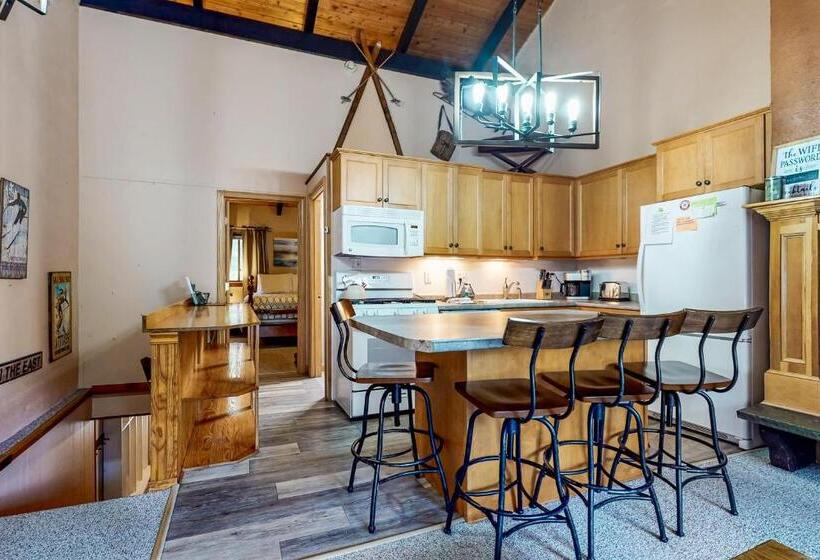 침실 3개 아파트, Mountain Oasis