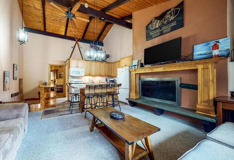 침실 3개 아파트, Mountain Oasis