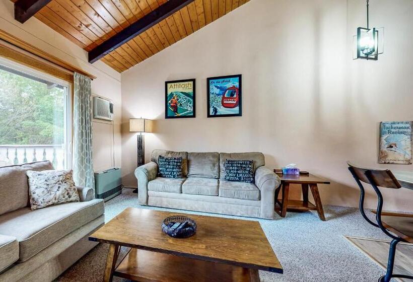 침실 3개 아파트, Mountain Oasis