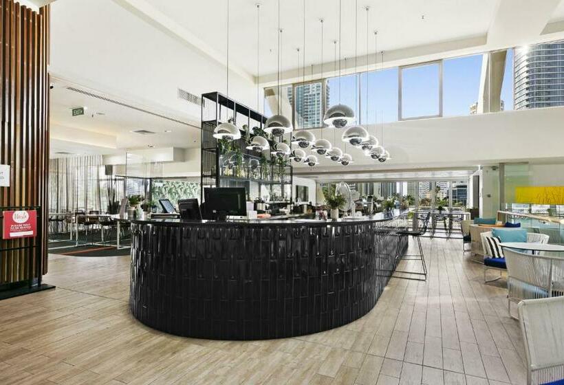 إستوديو قياسى, Ocean View 2 Bed Studio In The Heart Of Surfers