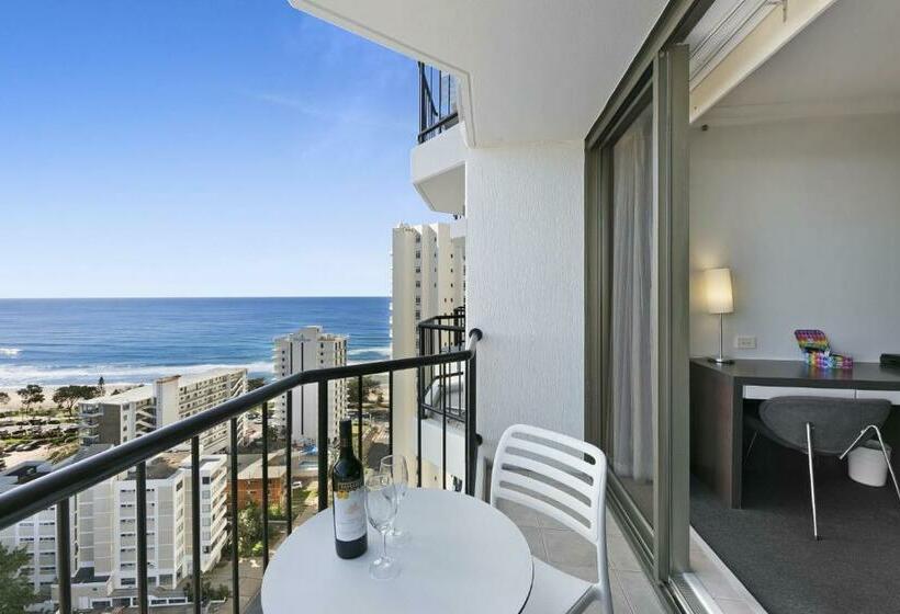 إستوديو قياسى, Ocean View 2 Bed Studio In The Heart Of Surfers