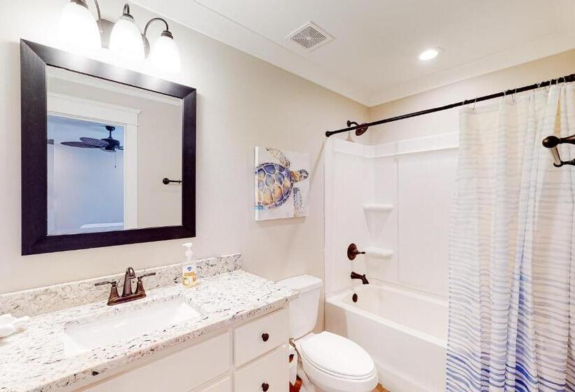 Апартаменты 2 Спальни, Beach Cottage South