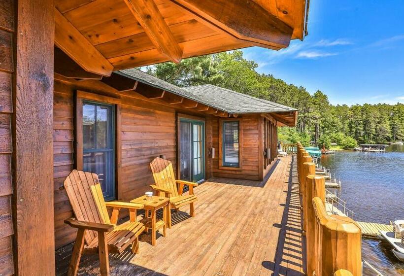 דירת שני חדרים, Chippewa Retreat  Den