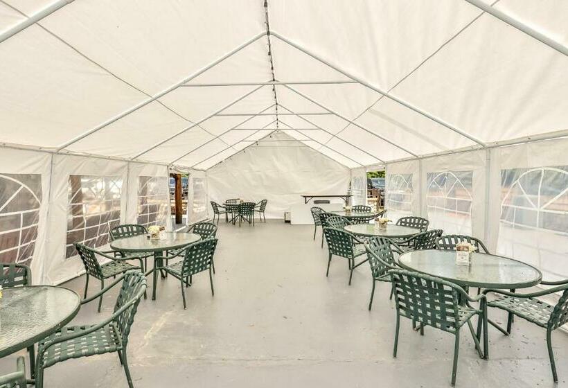 דירת שני חדרים, Chippewa Retreat  Den