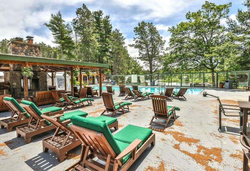 דירת שני חדרים, Chippewa Retreat  Den