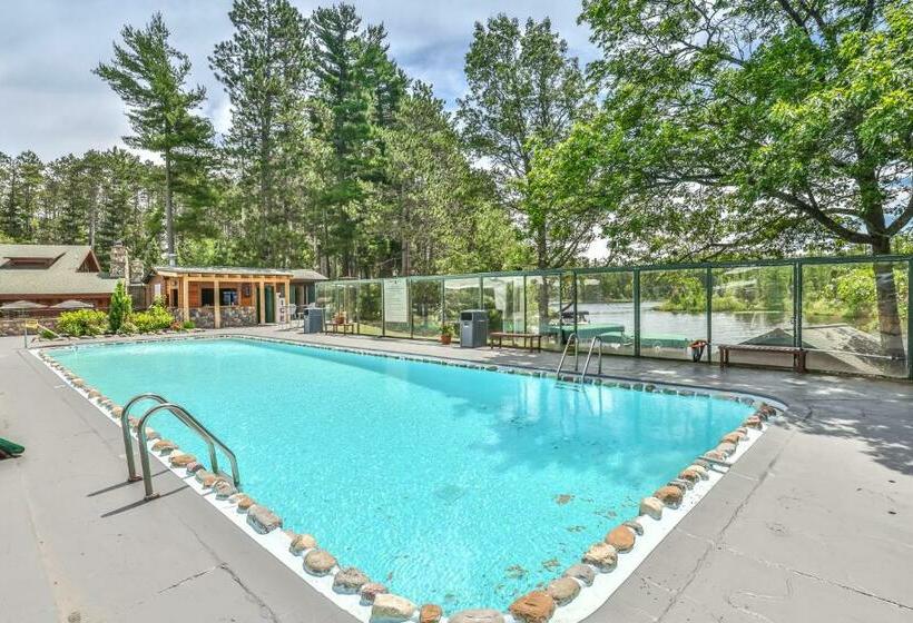 דירת שני חדרים, Chippewa Retreat  Den