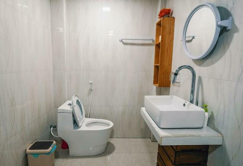 اتاق لوکس, Rasdu View Inn