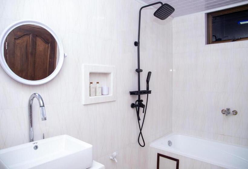 اتاق لوکس, Rasdu View Inn