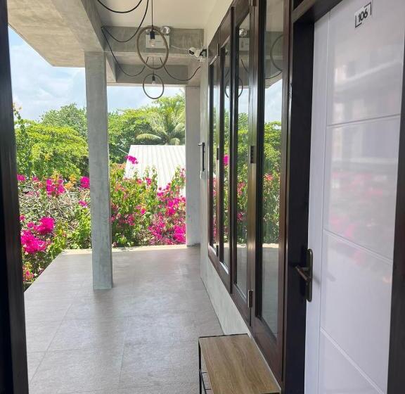 سوییت خانوادگی, Rasdu View Inn