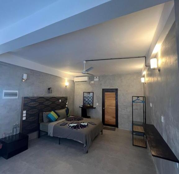 سوییت خانوادگی, Rasdu View Inn