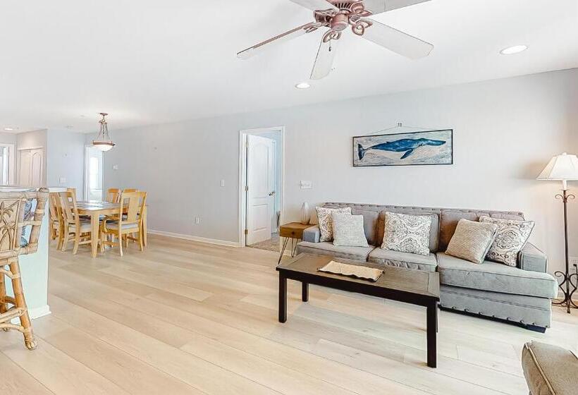 شقة 3 غرف, The Palms   36525 Palm #5201