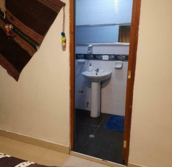 اتاق استاندارد با چشمانداز کوهستان, Sacsayhuaman House