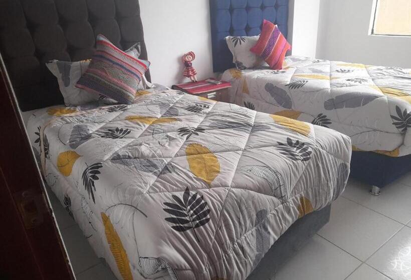 اتاق استاندارد یک تخته با سرویس بهداشتی مشترک, Sacsayhuaman House