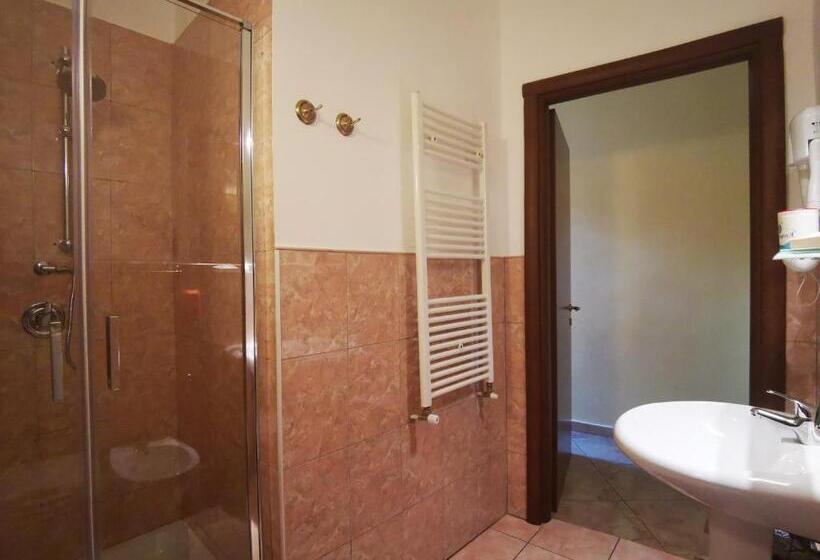 四人标准间, Del Centro