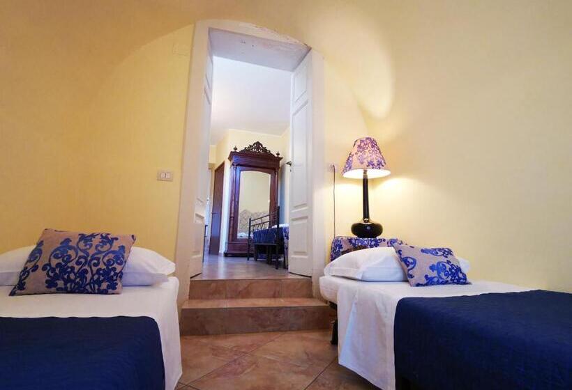 四人标准间, Del Centro