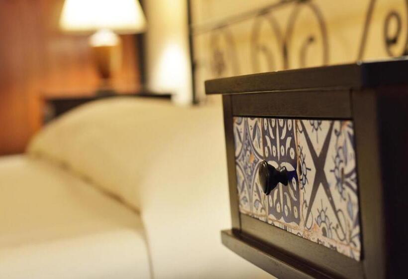 标准间, Del Centro