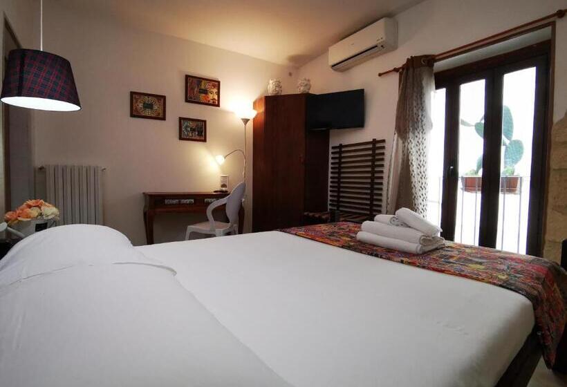 标准间, Del Centro