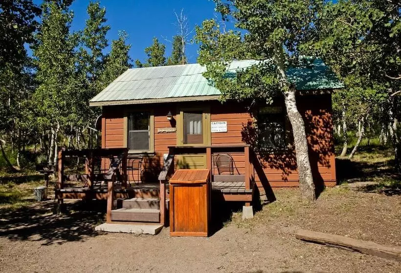 キャビン, Convict Lake Resort