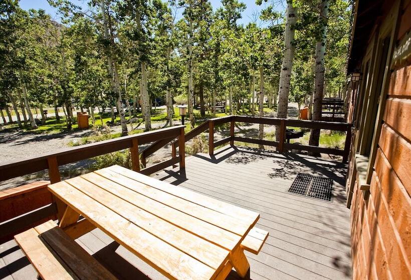 小室, Convict Lake Resort