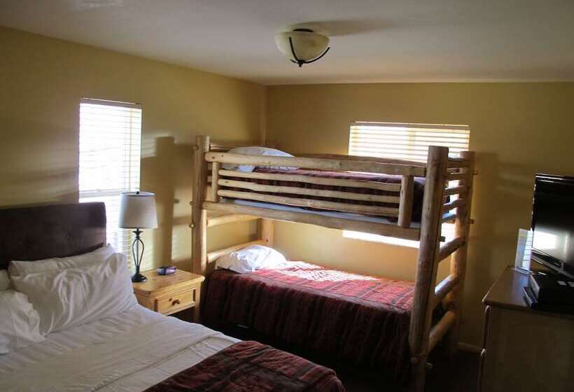 小室, Convict Lake Resort