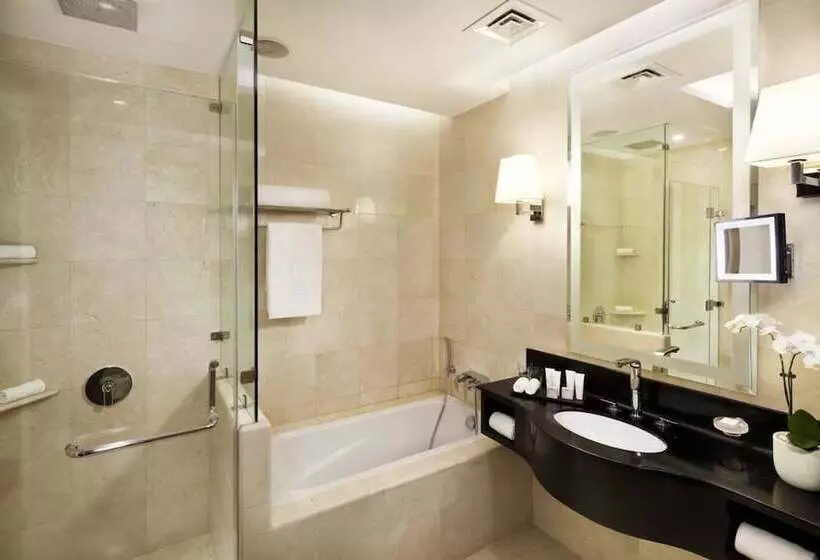 اتاق استاندارد با تخت دوبل و چشم‌انداز دریا, Best Plaza West Bay
