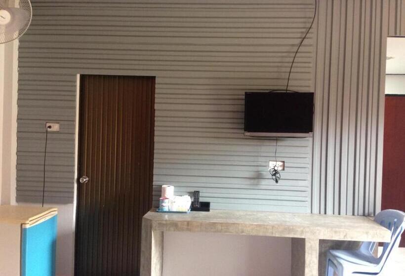 标准平房, D.r. Lanta Bay Resort