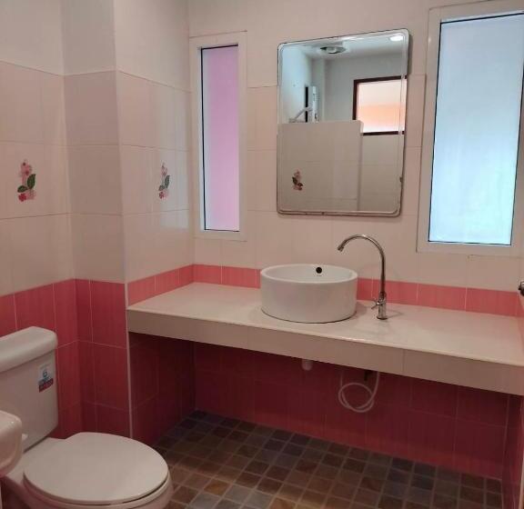 豪华房间, D.r. Lanta Bay Resort